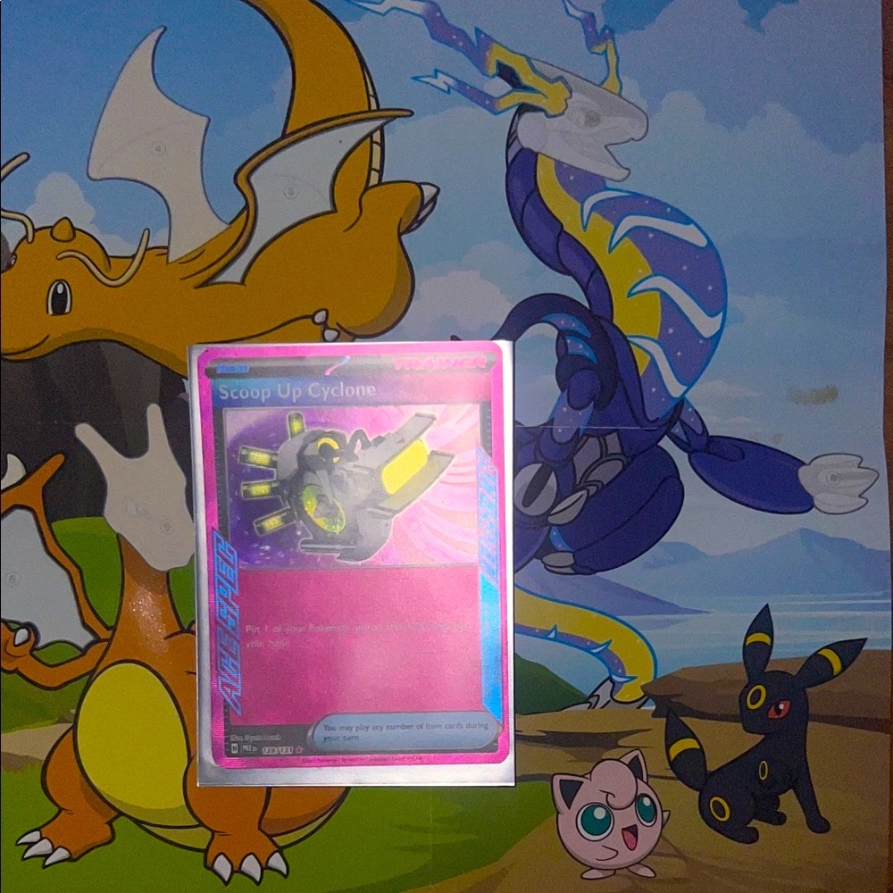 Scoop Up Cyclone Prismatic Evolutions Pokémon Card